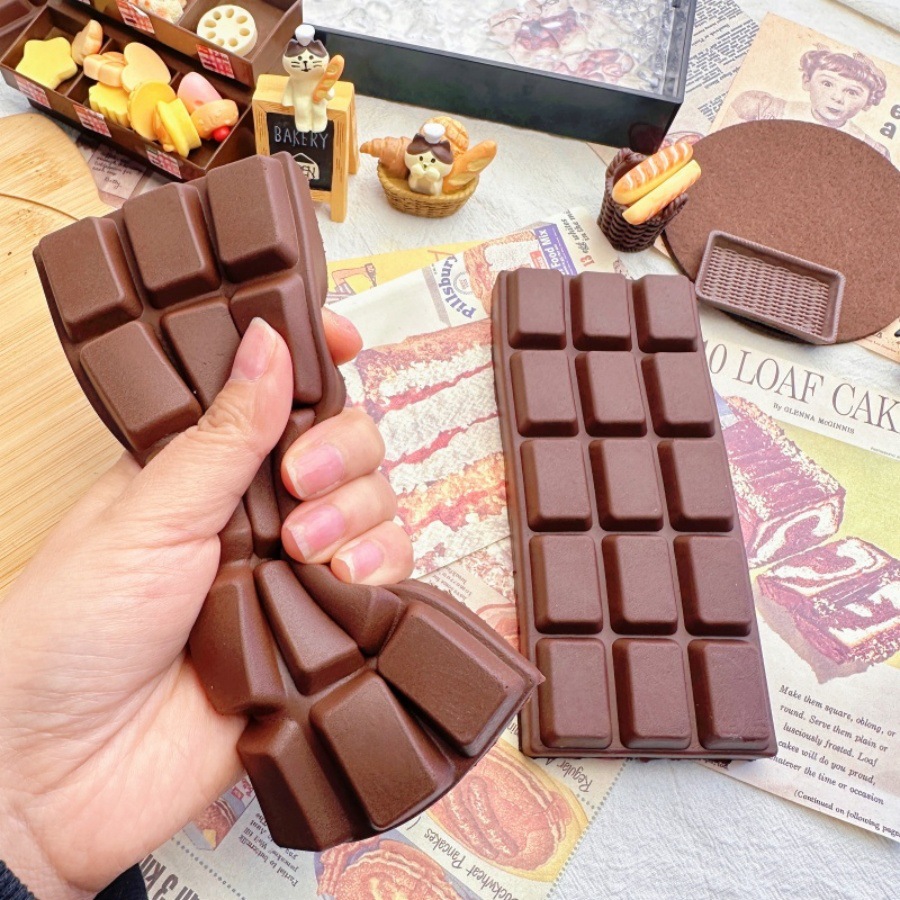Food Grocery Snacks - ของเล่นบีบจำลองช็อกโกแลตแบบนุ่ม, ของเล่นบีบ PU ที่คืนตัวช้า, ของเล่นบีบเพื่อผ่อนคลายความเครียดสำหรับผู้ใหญ่