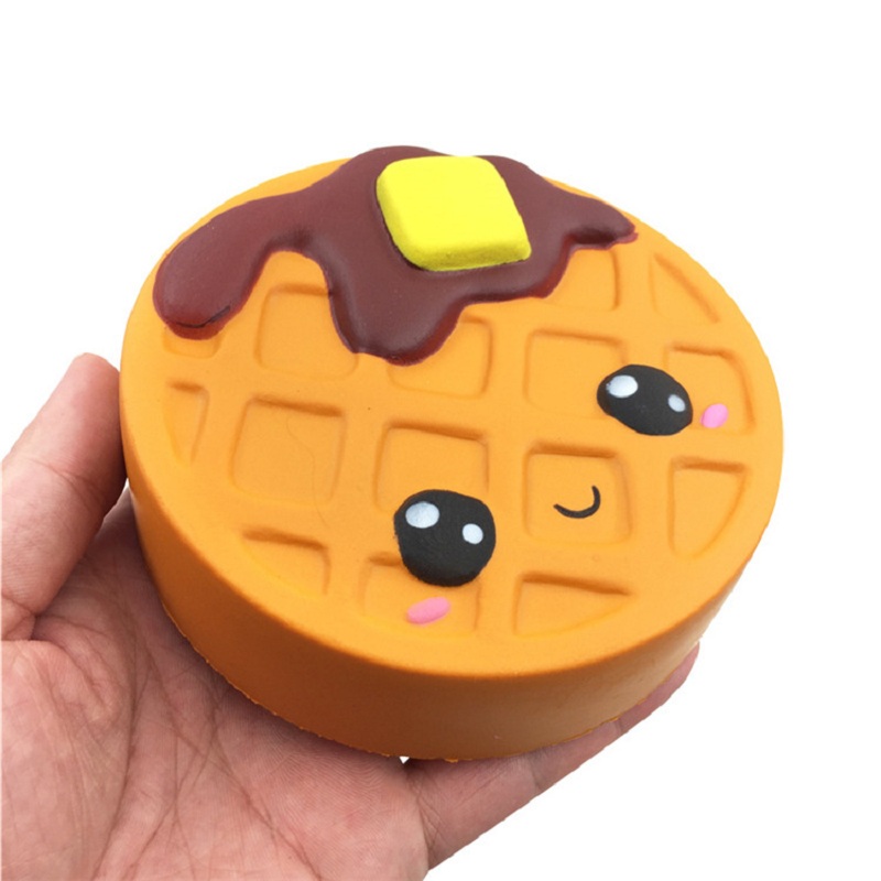 ของเล่นบีบสควิชชี่รูปเค้กช็อกโ - Food Grocery Snacks บทวิจารณ์และราคา